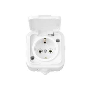 Розетка 1-м ОП 16А IP54 с заземл. с крышкой бел. Bylectrica РА16-297