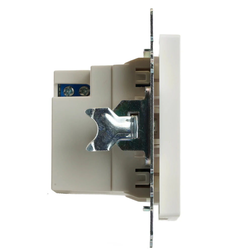 Розетка USB 2-местная + type C (механизм), STEKKER GLS10-7116-01, 250В, 3А, max 20W, серия Катрин, белый 50051 8