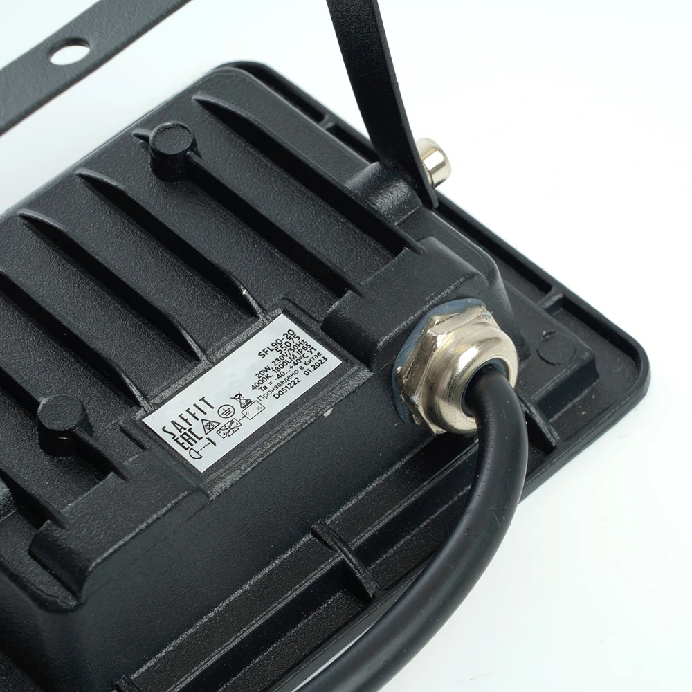 Светодиодный прожектор SAFFIT SFL90-20 IP65 20W 4000K черный 55075 4