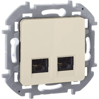 Розетка компьютерная 2-м Inspiria RJ45 кат.5E UTP сл. кость IEK 673836