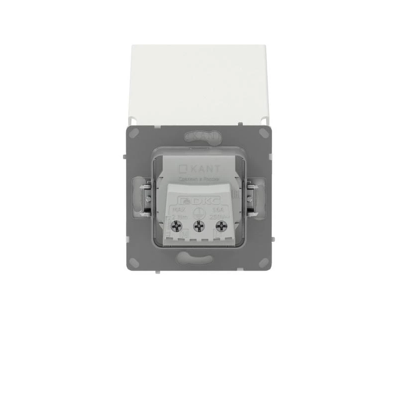 Розетка силовая KANT IP44 2P+E защ. шторки с крышкой бел. песок DKC 7010013 2