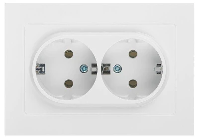 Розетка 2-м СП Accent 6-205-01 16А IP20 250В 2P+E Schuko AL/CU бел. Intro Б0063485
