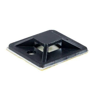 Площадка самоклеящаяся 30х30мм черн. (уп.100шт) EKF plc-30x30-b