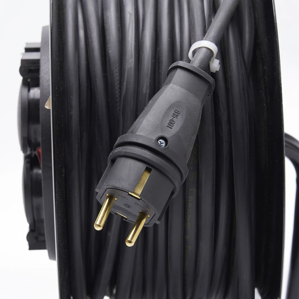 Удлинитель на металлической катушке Stekker PRF01-41-30, 30м, 4 гнезда с/з, 3*2,5, черный, серия Professional (УХз-16) 39221 2