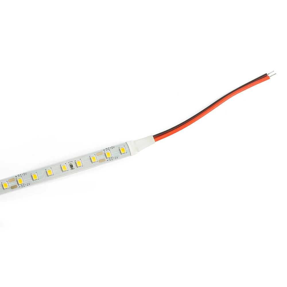 SST02 SAFFIT 120SMD(2835)/м 9.6Вт/м 12V 5000*8*1.22мм 6500К, IP20 55242 4