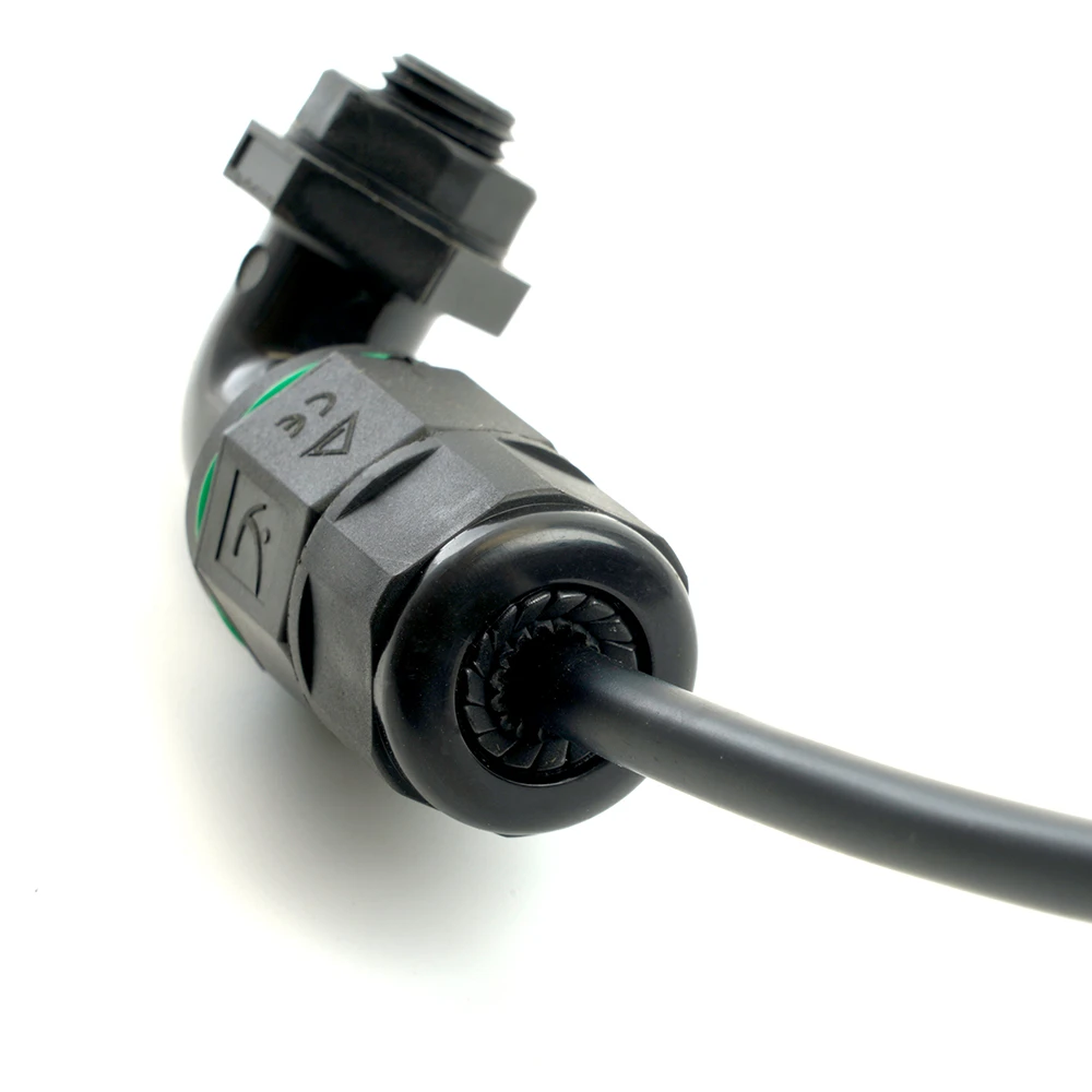 Соединитель-коннектор LD543 3-контактный угловой с винтовым контактом IP68, черный 49196 6