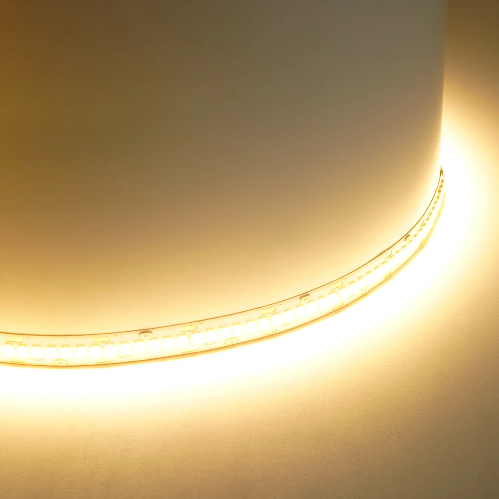 Светодиодная LED лента Feron LS503 240SMD(2835)/м 22Вт/м 24V 5000*10*1.22мм 3000К, IP20 48829 4