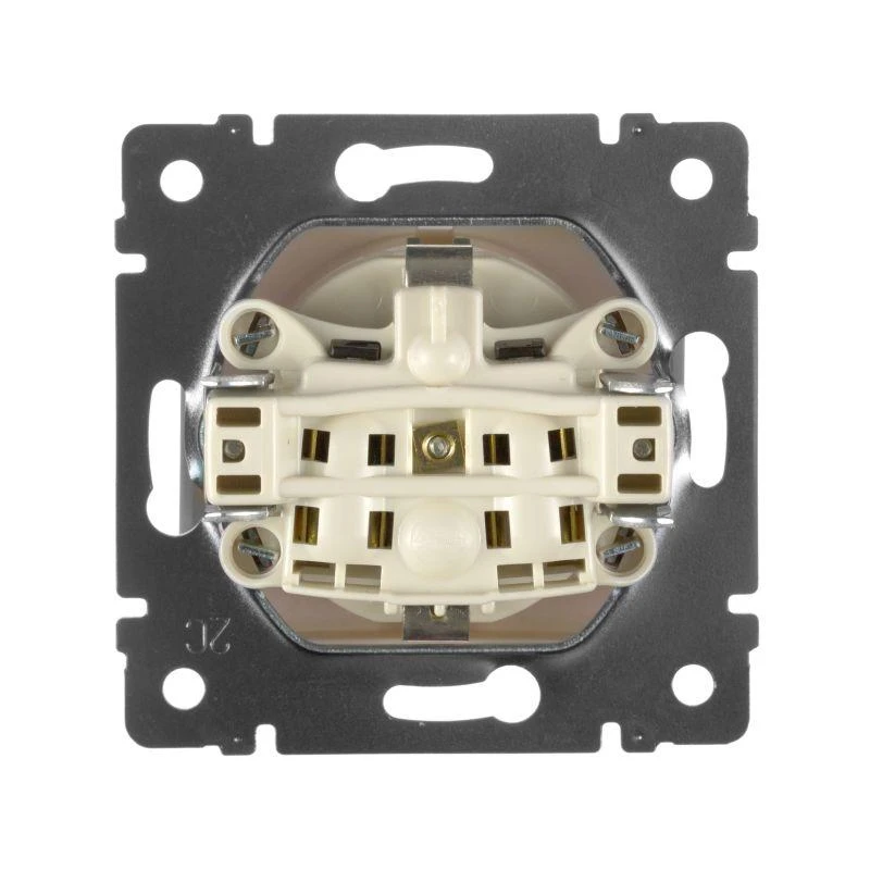 Розетка 1-м СП Valena 16А IP21 2P+E с заземл. защ. шторки с крышкой винты механизм сл. кость IEK 774322 1