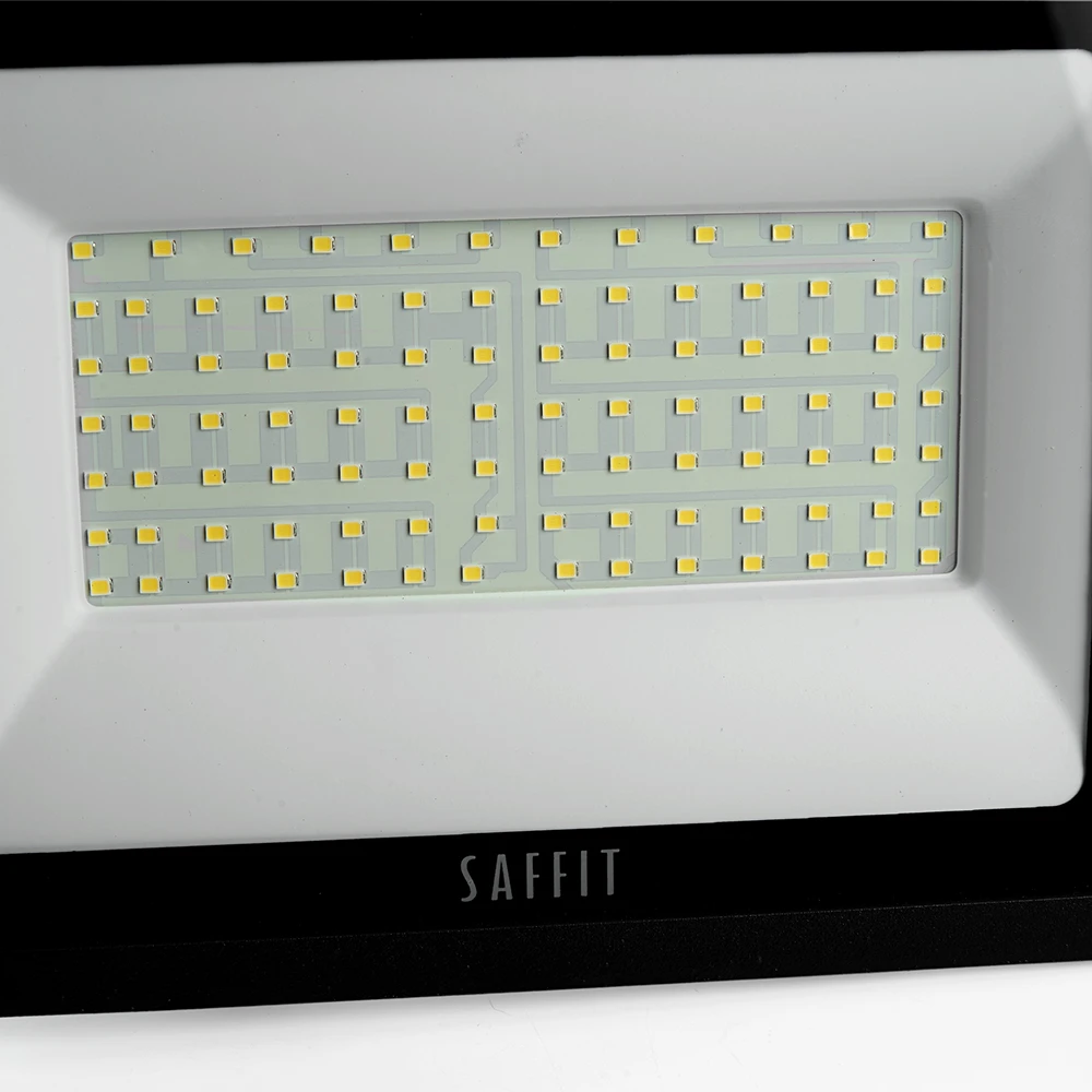 Светодиодный прожектор SAFFIT SFL90-100 IP65 100W 4000K черный 55230 1