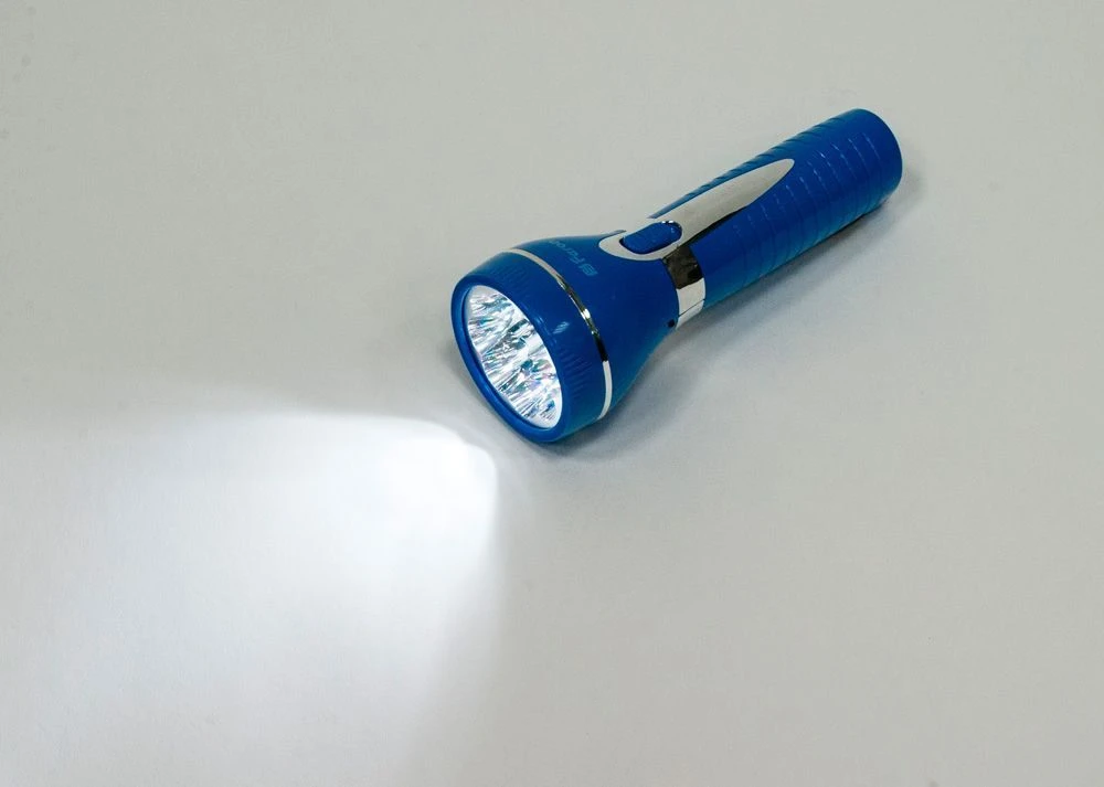 Фонарь аккумуляторный ручной 9LED 0,6W со встроенной вилкой для зарядки, голубой, TL041 12956 2