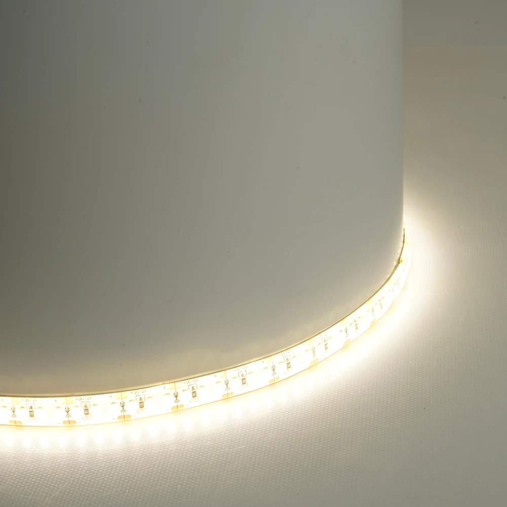 Светодиодная LED лента Feron LS626, 180SMD(2835)/m 17W/m 12V 5m 4000К IP65 51639 5
