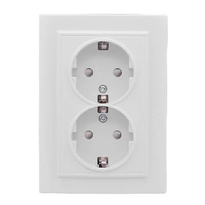 Розетка 2-м СП Минск 16А IP20 с заземл. защ. шторки бел. Basic EKF ERR16-128-100
