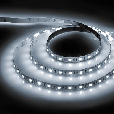 Светодиодная LED лента Feron LS606, 60SMD(5050)/m 14.4W/m 12V 3m 6500К с адаптером с вилкой в комплекте 27720
