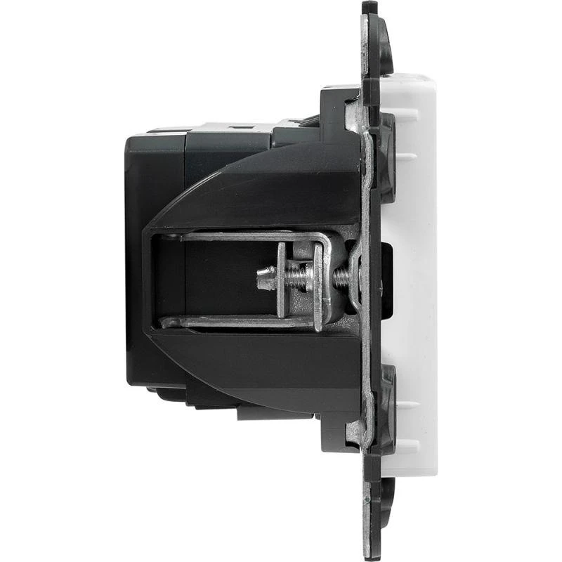 Розетка USB 2-м Valena Life 240В/5В 2400мА с лицев. панелью механизм бел. Leg 753412 6